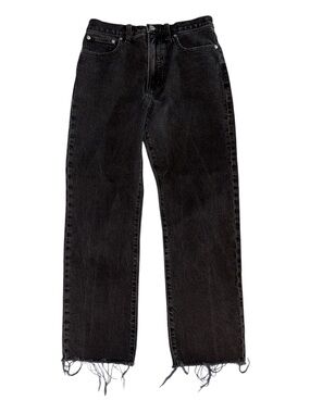 The '90s Straight Jean in the "Belmere Wash"  Cropped Raw Hem Size 28